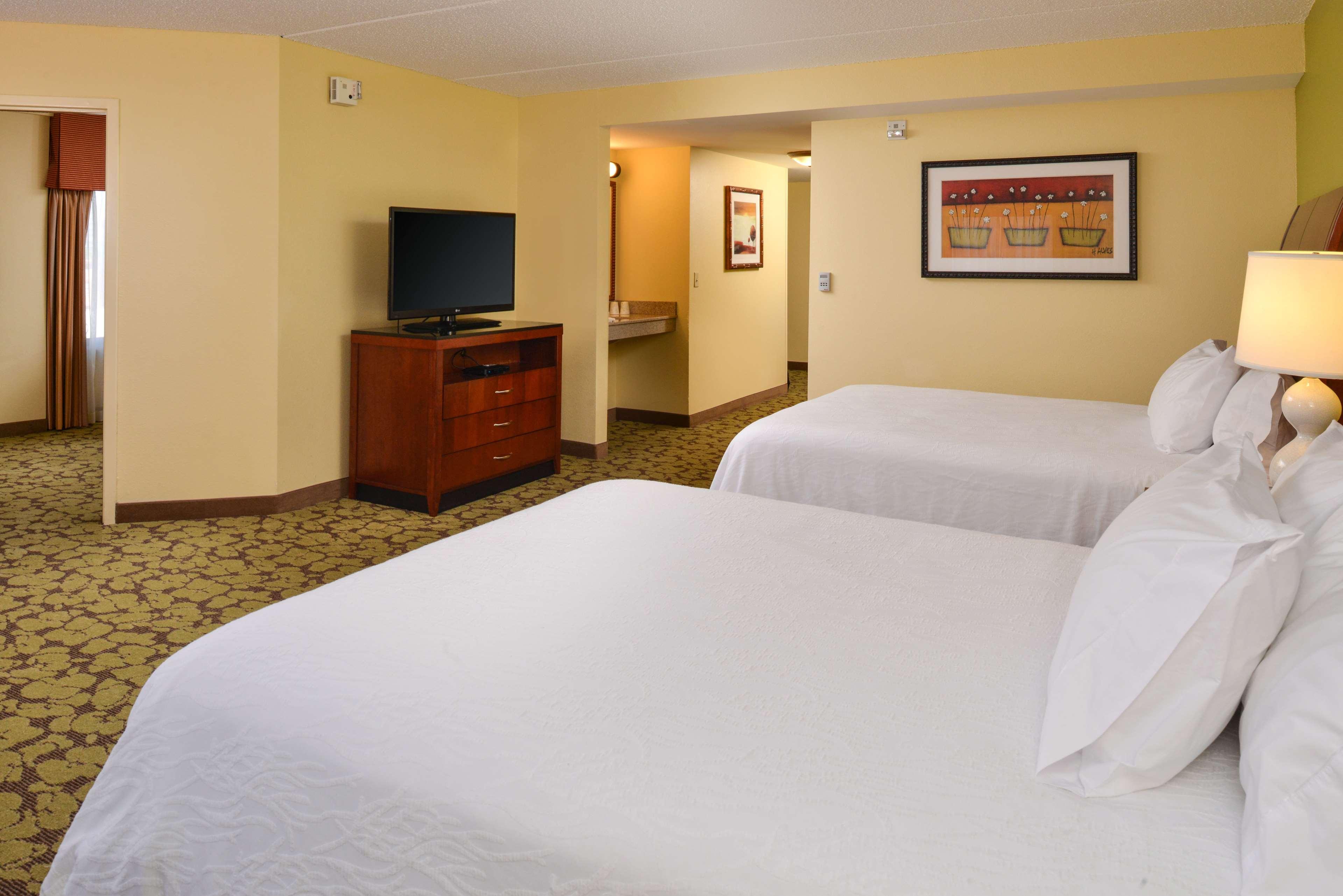 Hilton Garden Inn Terre Haute Buitenkant foto