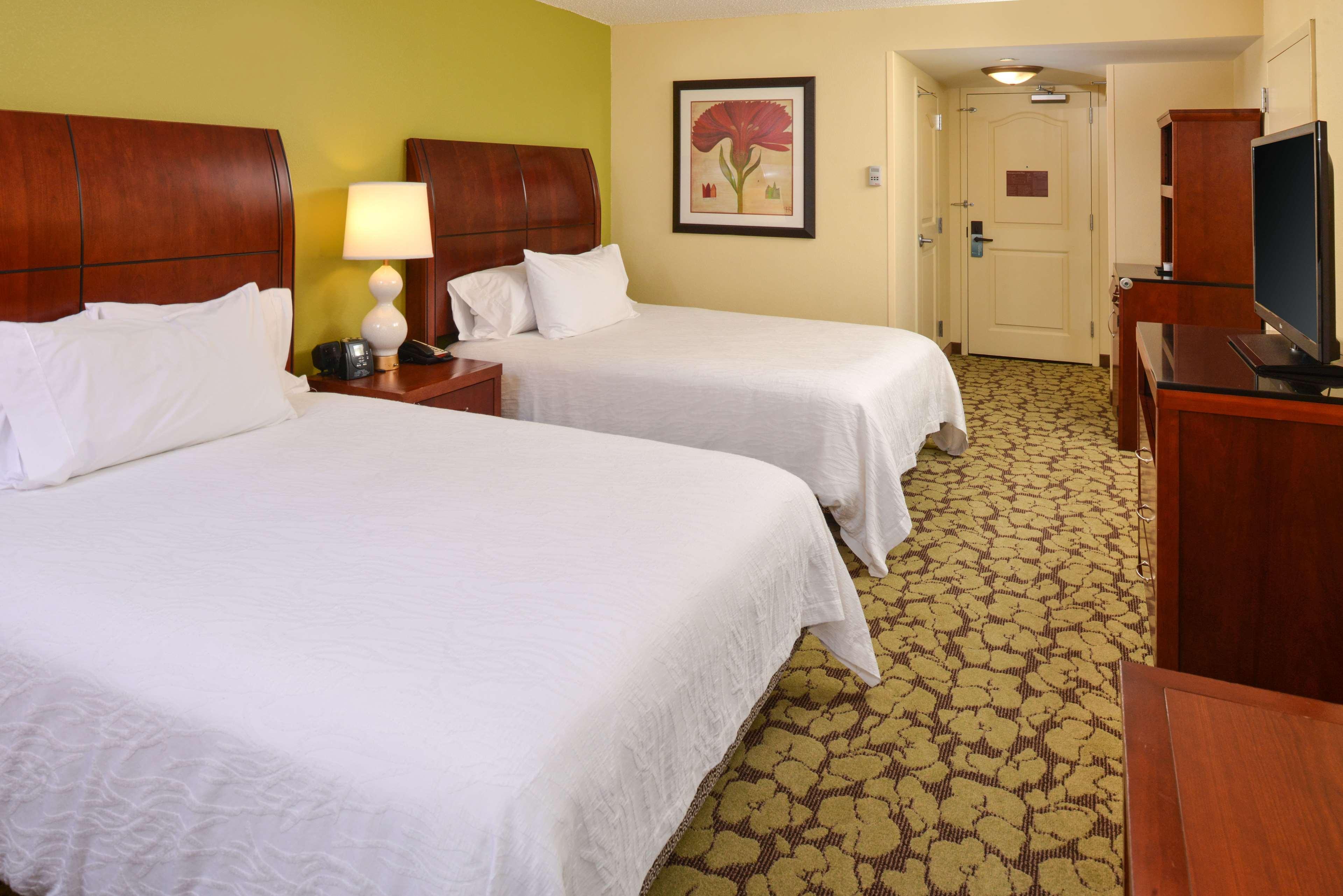 Hilton Garden Inn Terre Haute Buitenkant foto