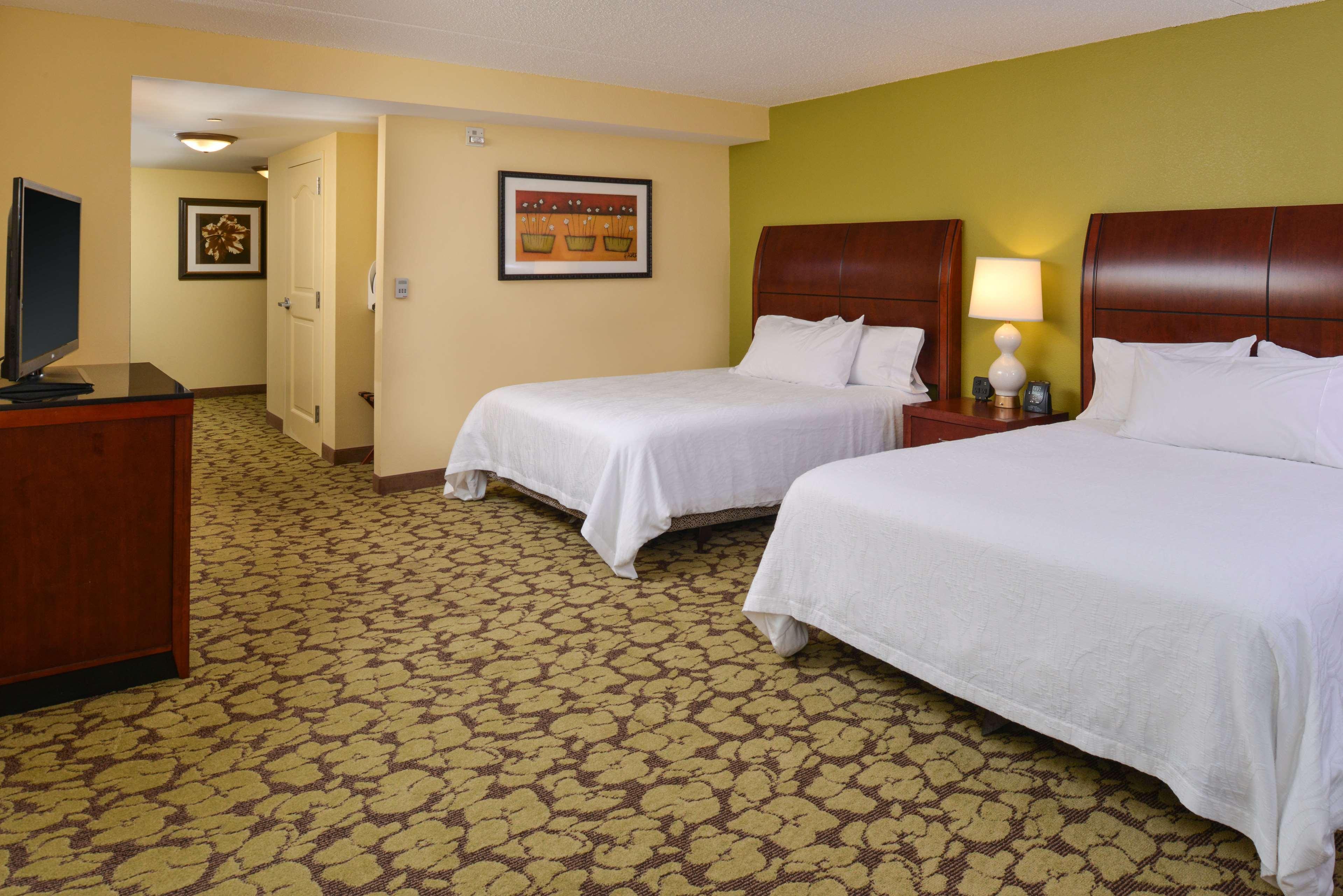 Hilton Garden Inn Terre Haute Buitenkant foto