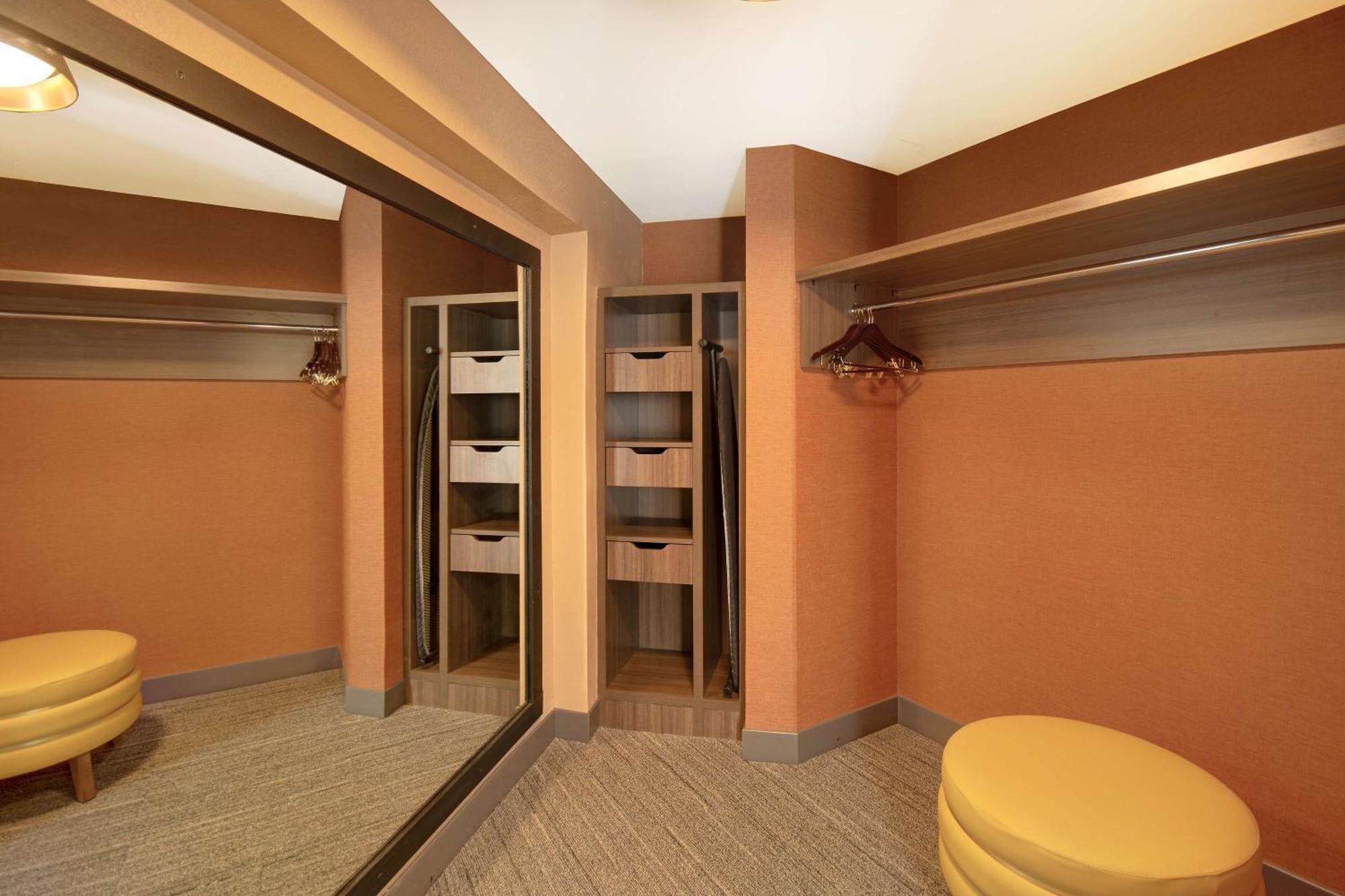 Hilton Garden Inn Terre Haute Buitenkant foto