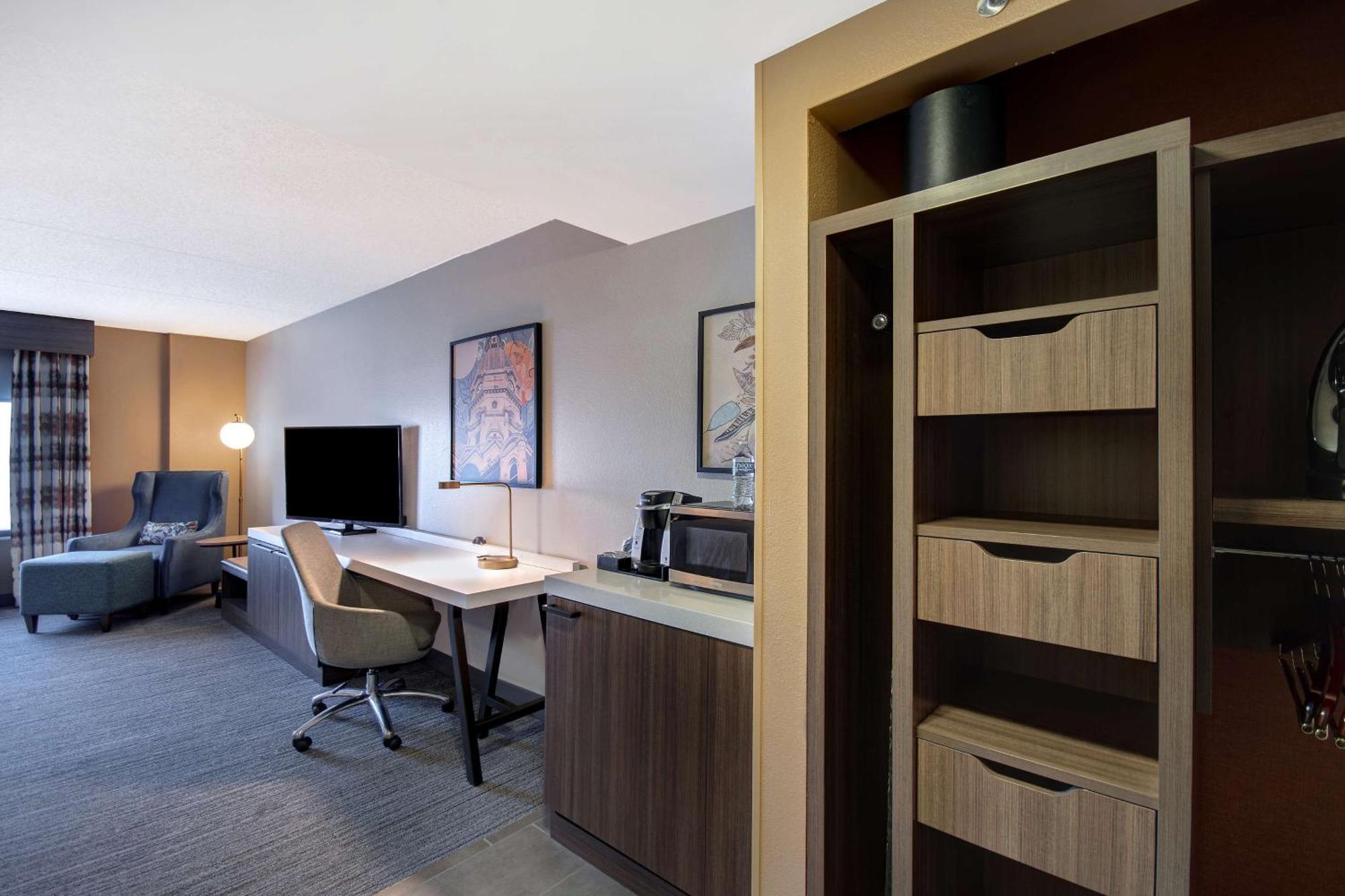 Hilton Garden Inn Terre Haute Buitenkant foto